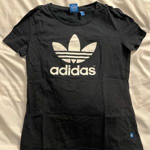 Adidas womens black t-shirt. UK 12 kids size/womens US 4